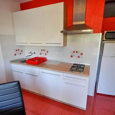 Fuer 5 Personen Ca 45 M In Stancija Vinjeri Novigrad, Adriakueste Kroatien Westkueste Von Istrien Apartment Karpinjan