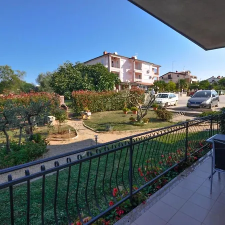 Apartment Fuer 5 Personen Ca 45 M In Stancija Vinjeri Novigrad, Adriakueste Kroatien Westkueste Von Istrien *